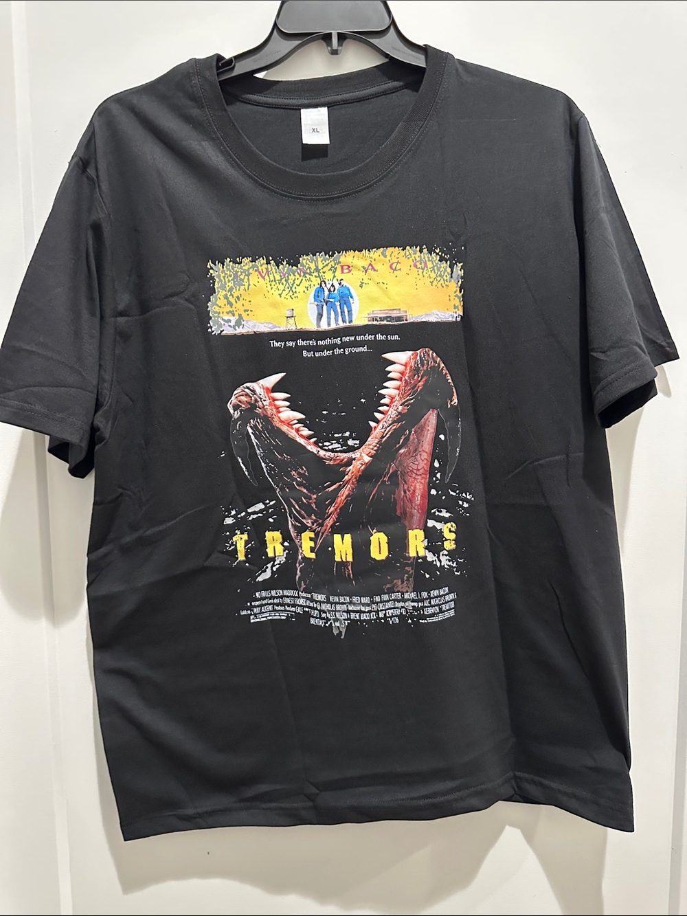 Tremors Graphic Tee - Black